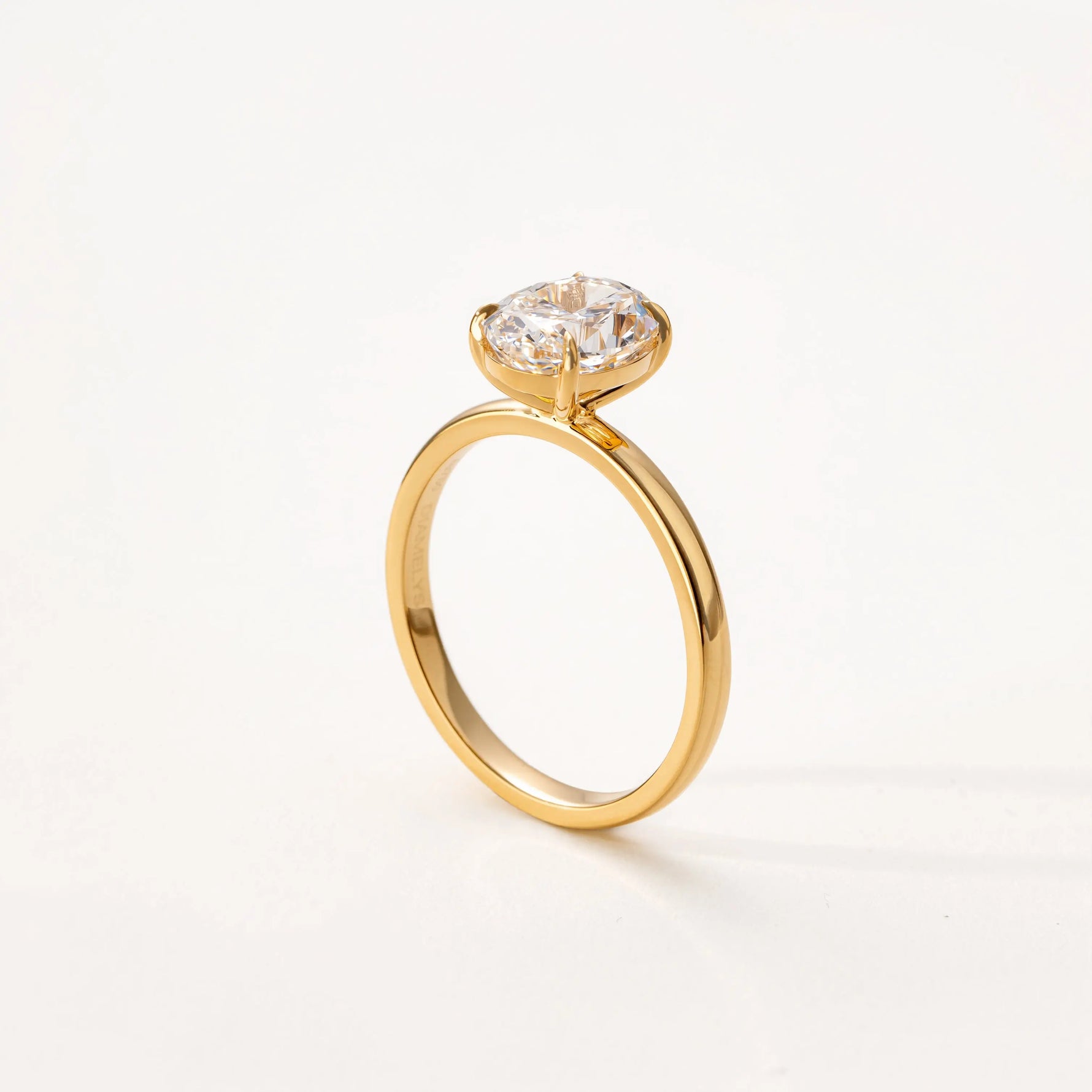 Bague de fiançailles Solea - Diamant de laboratoire - 2,42 carats - Ovale - Or jeune 18K- taille 52 diamelys