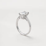 Bague de fiançailles Lune ll - Diamant de laboratoire - 2,1 carats - Émeraude -Or blanc 18K - taille 52 diamelys