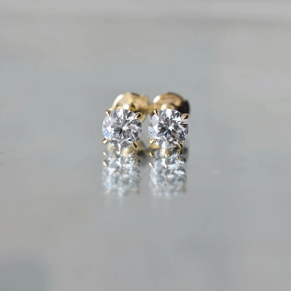 Boucles d’oreilles Alya – Diamant de laboratoire - 1 carat (2 X) - Rond -Or jaune 18K diamelys