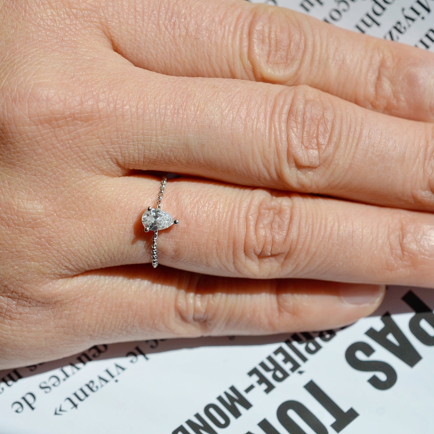 Bague chaîne ajustable Nova - Diamant de laboratoire - 0,31 carat -Poire - Or blanc 14K