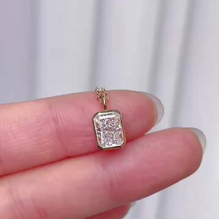 Collier Orphée – Diamant de laboratoire taille radiant – Personnalisable